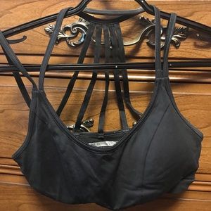 Black sports bra